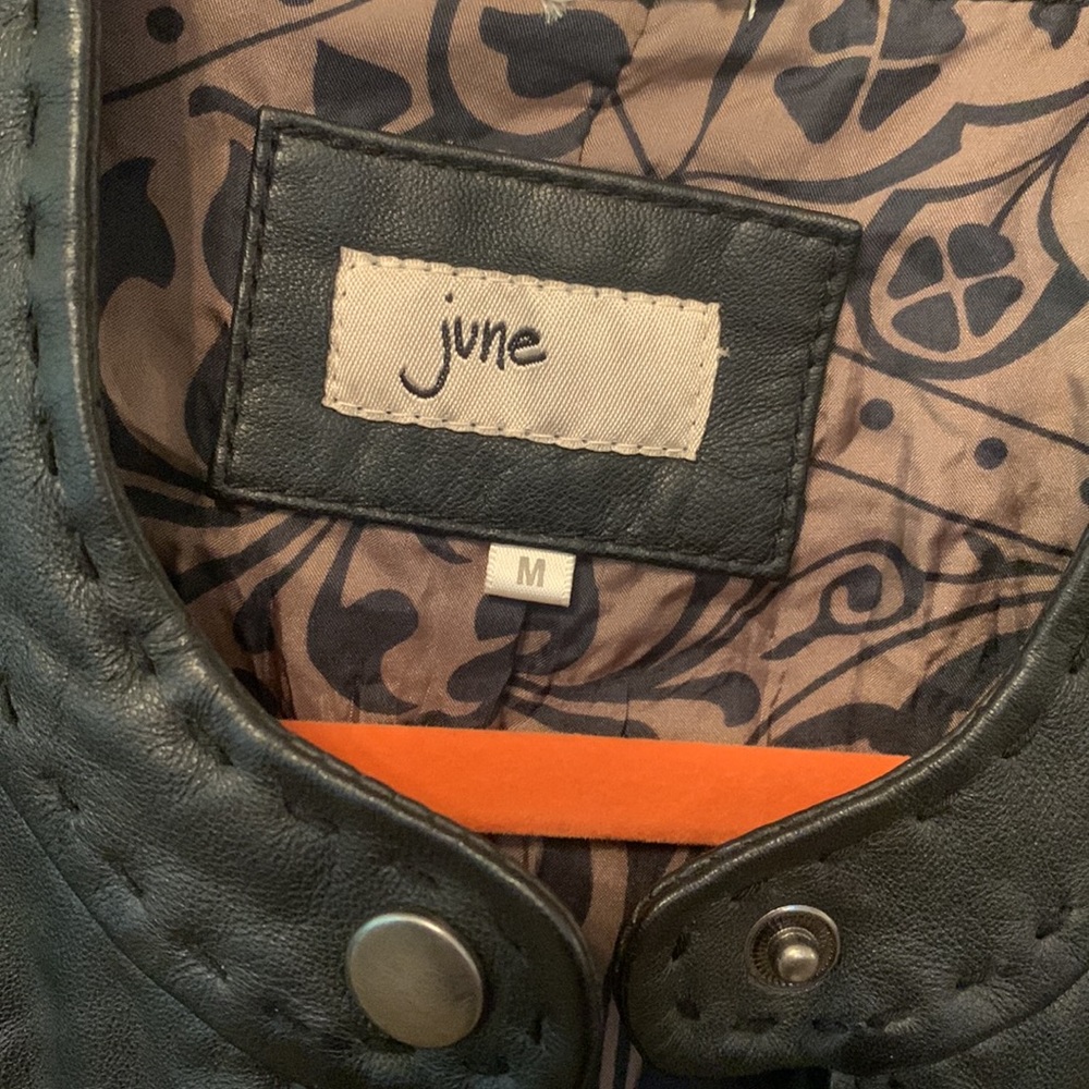 June 100% Genuine Leather Jacket - Picture 6 of 11